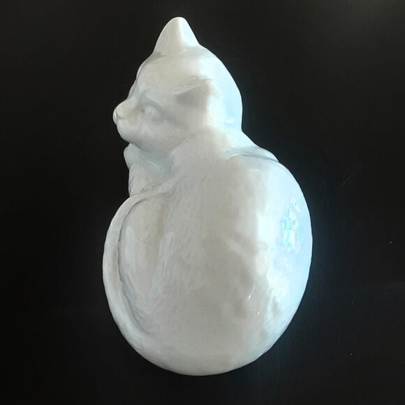 Vintage MCM White Ceramic Cat Figurine. Japan - Picture 3 of 4